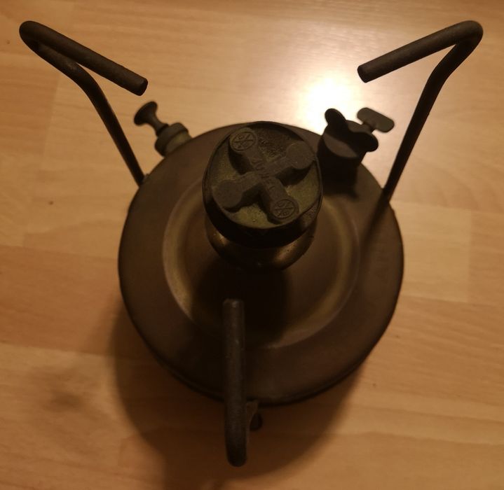 Zabytkowa kuchenka kocher retro przenośna turystyczna Prympol