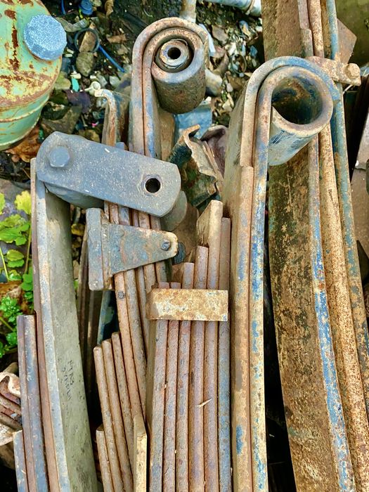 Ресори Маз Краз Камаз Урал Зіл Бичок Газон. Рессора. АвтоШрот РОЗБОРКА