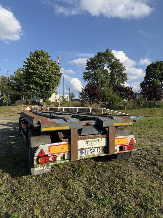 Przyczepa do kontenera