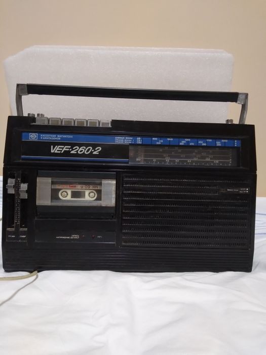 Магнитола кассетная "VEF-260-2" ВЕФ-260-2".