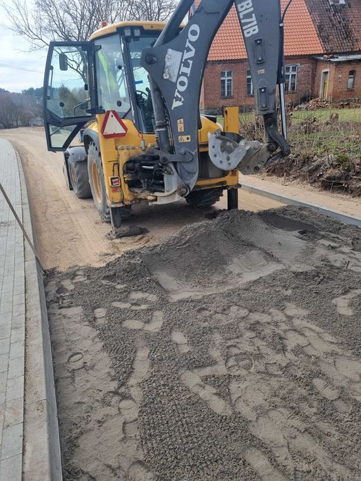 usługi koparko-ładowarką i  6 tonowym  wozidłem Olsztyn