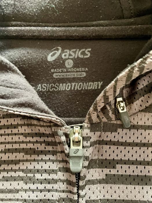 Casaco Fuzex da Asics - Novo