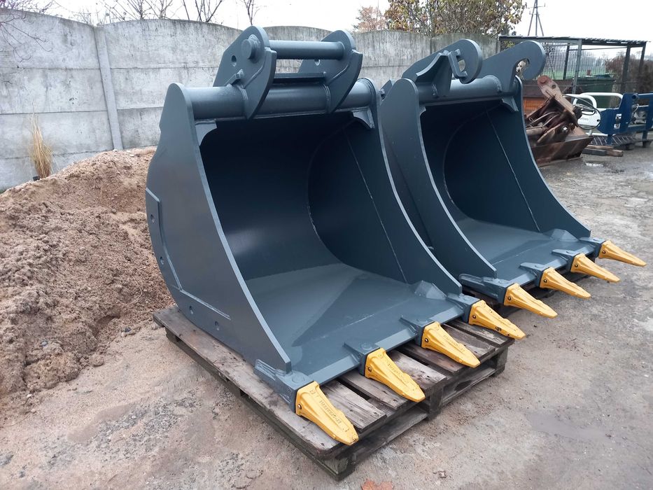 Łyżka kopiąca 1,0 m3   9000 zł netto