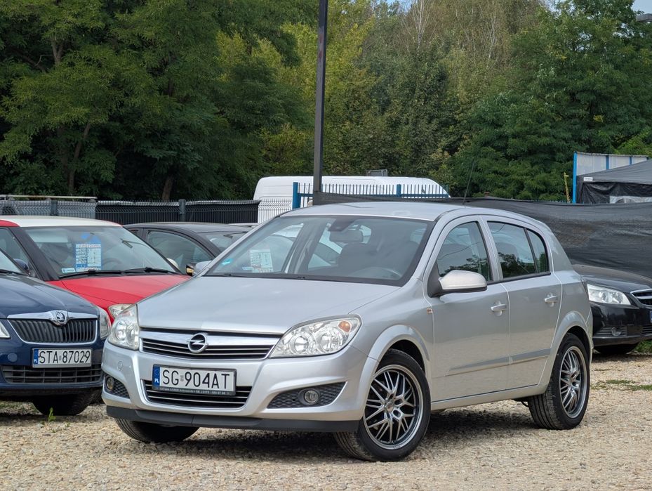 Opel Astra H Fl - 1.6 Benzyna - Automat - Niski Przebieg - Zamiana