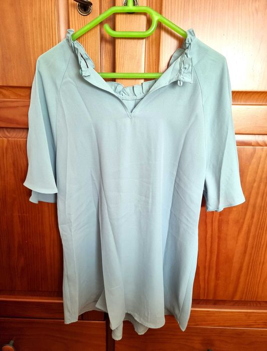 Blusa azul clara Primark, tamanho 36