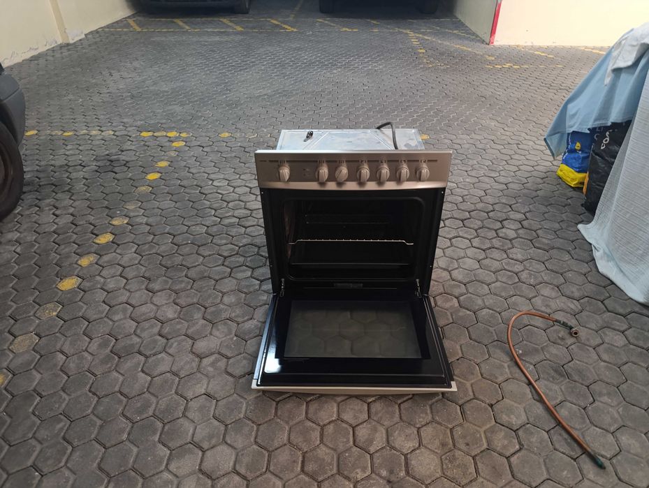 Placa a Gás e Forno elétrico
