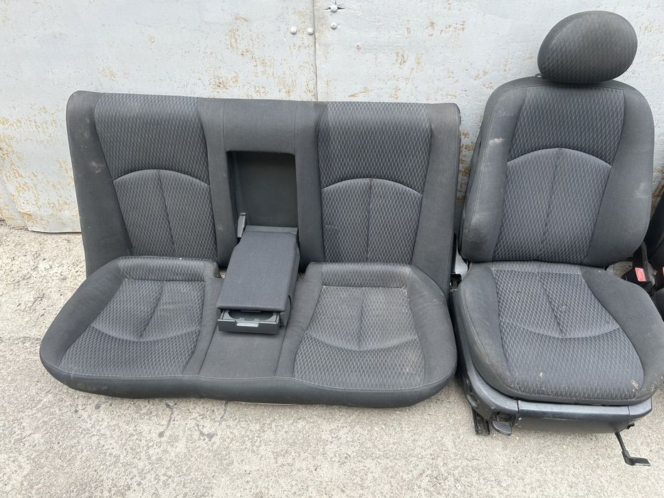 Комплект сидений Мерседес w211