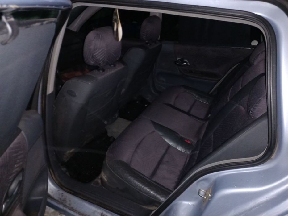 Renault Laguna 2,пробег 240 тыс (не розмітнена)