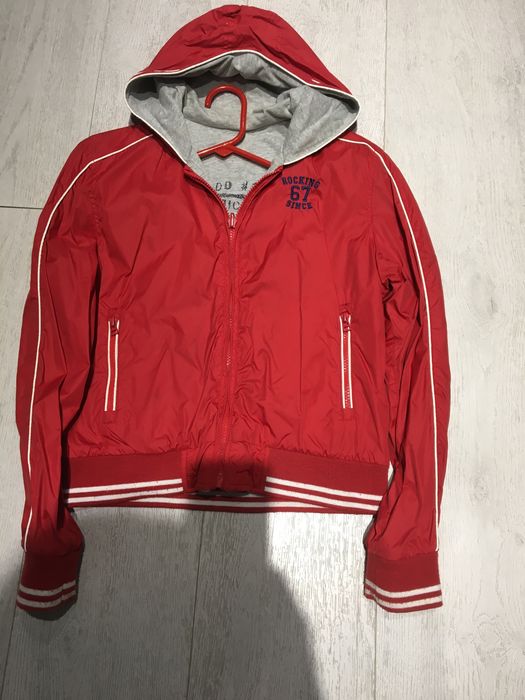 Куртка весенняя