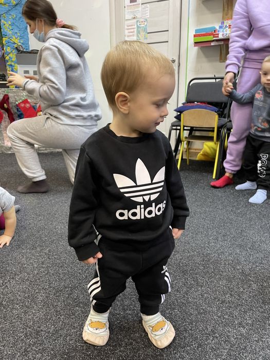 Спортивний костюм Adidas