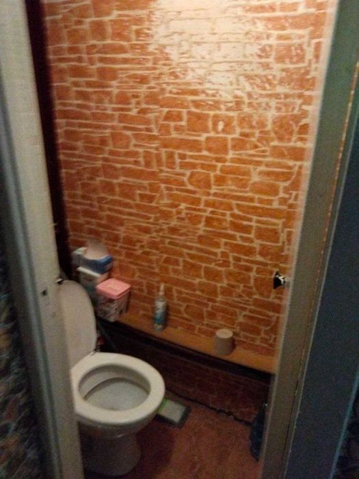 продаж кімнати в гуртожитку по вул. Північна м. Київ (р-н. Оболонь)
