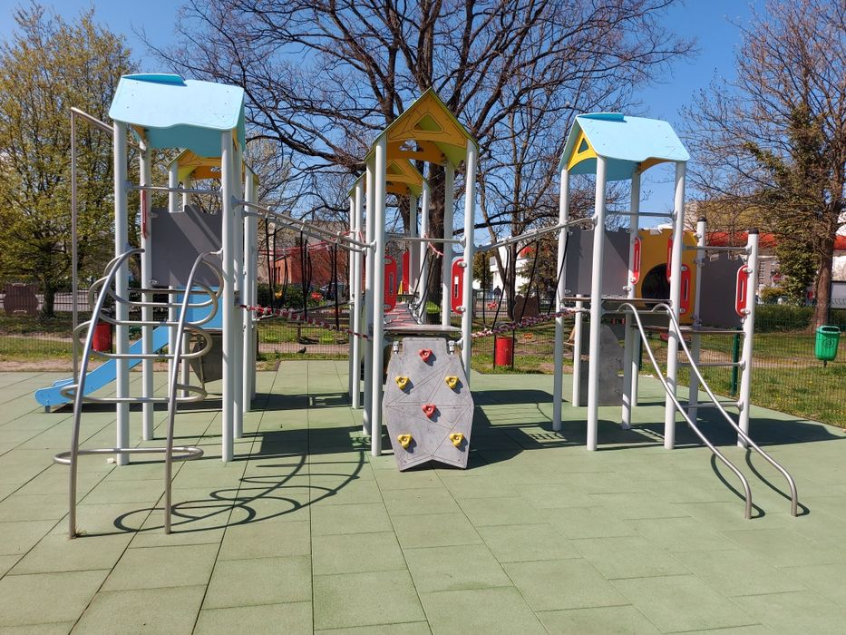 Pokoje gościnne Max Kołobrzeg ( nad morzem; noclegi; kwatery; wczasy;)