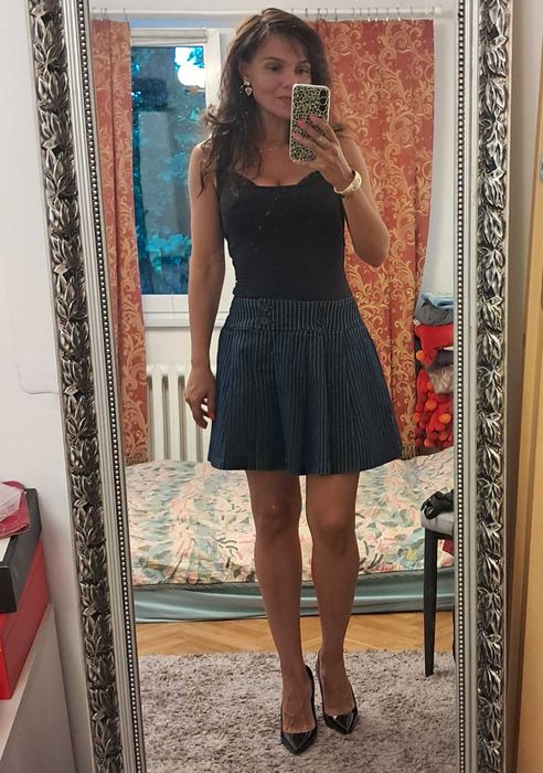Mini jeansowa granatowa spodniczka rozm. M