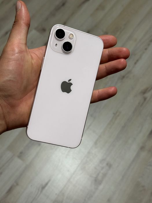 Apple iPhone 13 128GB Neverlock фіз сім перламутровий з розовим віддтінком