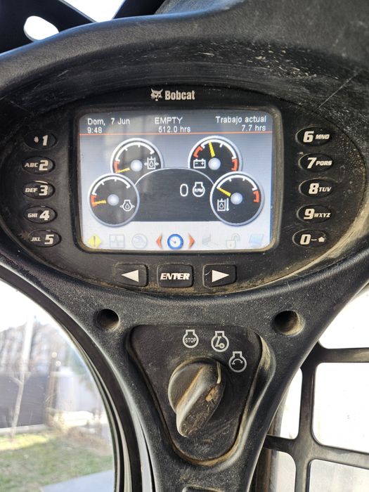 Bobcat S650 міні-навантажувач