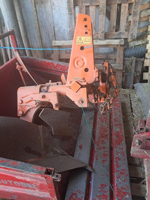 Varias alfaias agrícolas