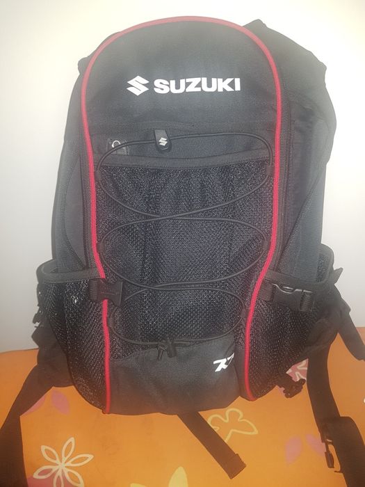 Mochila SUZUKY semi-nova