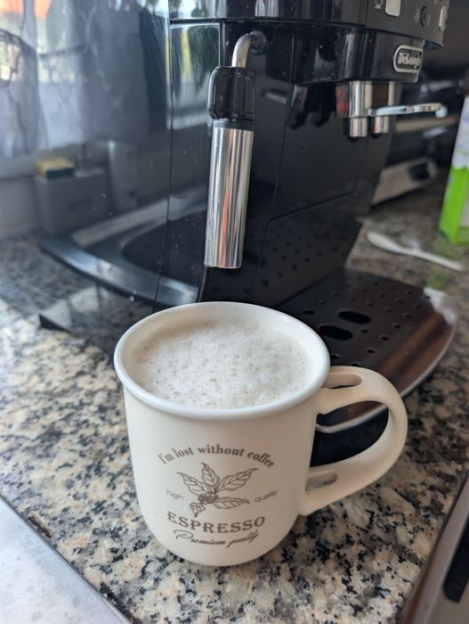 De'Longhi Magnifica S – Café em Grão, Cremoso e Perfeita para Galões/Cappuccino