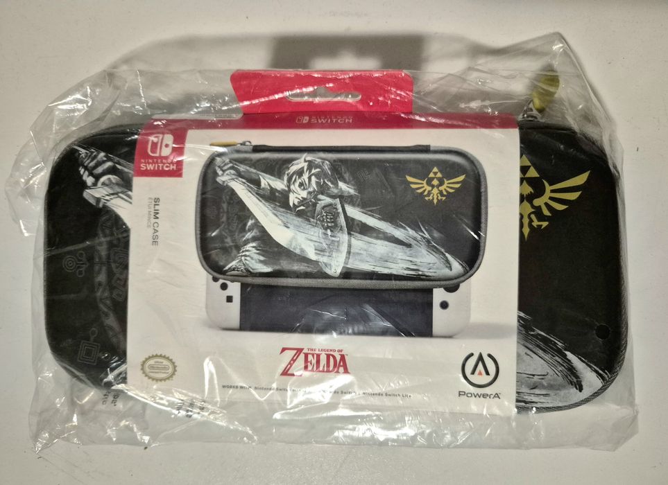 Etui na konsole SWITCH  Slim Zelda Battle-Ready Link