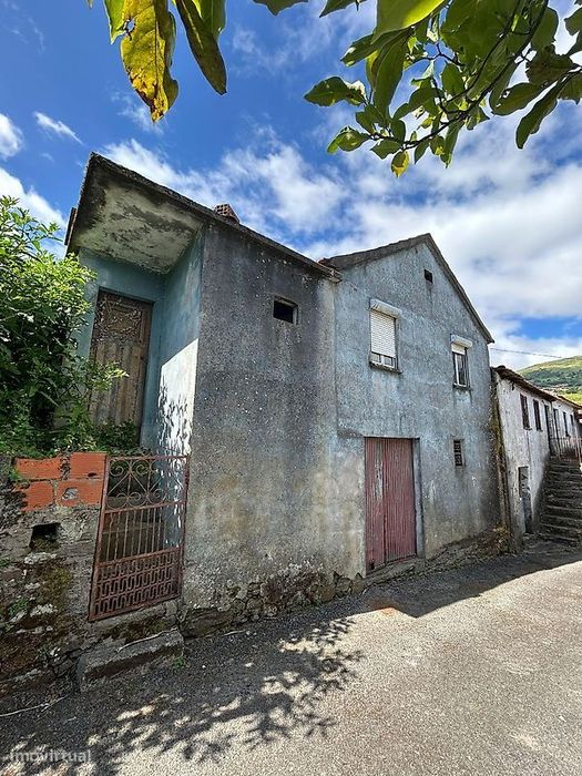 Moradia T3 para venda