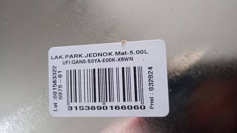 Lakier i podkład v33 bezbarwny