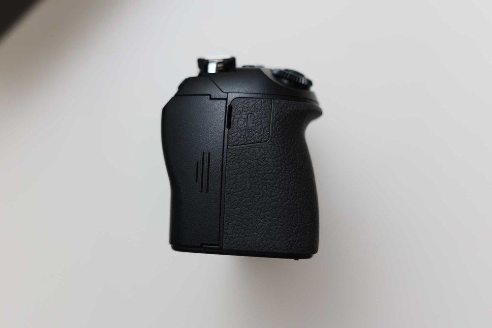 Olympus EM1 Mark II w stanie idealnym 2x  oryginalny akumulator