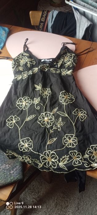 Sukienka damska na ramiączkach, rozmiar S, pachy  35 cm