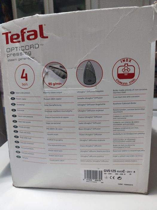 Ferro de engomar com caldeira