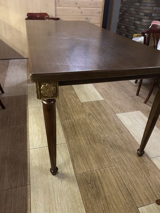 Продам стіл б/у.