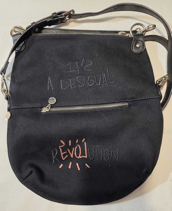 Torba Desigual haftowana – jak nowa