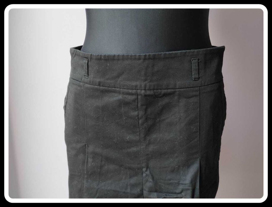 Czarna spódnica ZARA BASIC 40 L z kieszeniami