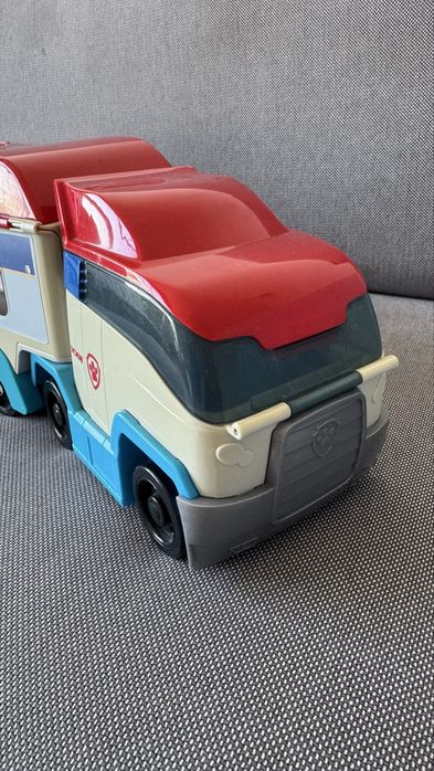 Caminhao patrulha pata