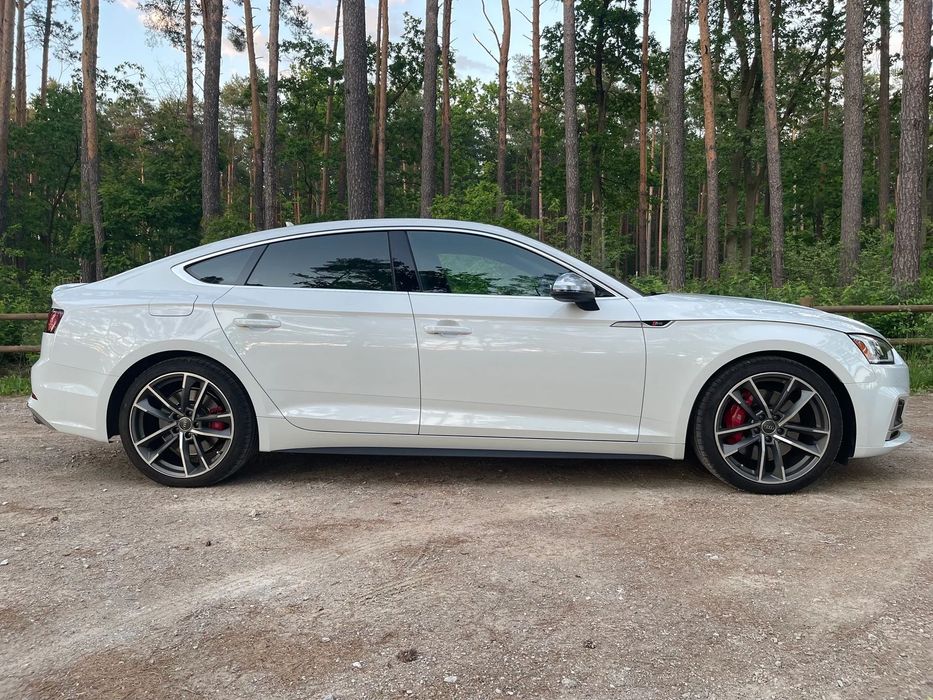 Audi S5 Sportback