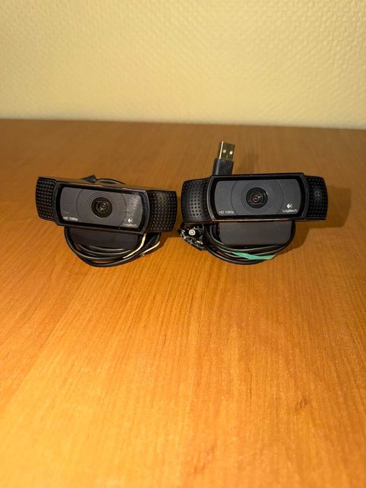 Веб-камера Logitech c920 V-U 0028