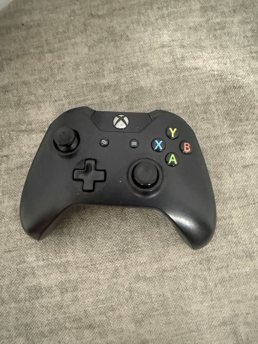 Xbox one X 1Tb 2 comandos