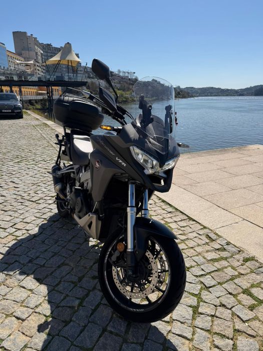 Honda VFR 800 X Crossrunner