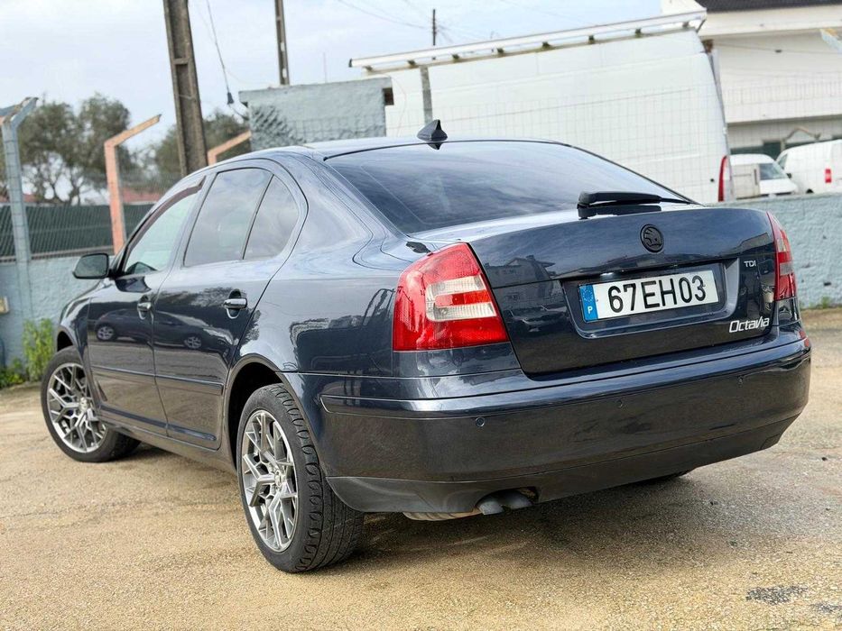SKODA OCTAVIA 2.0 TDi - 140cv