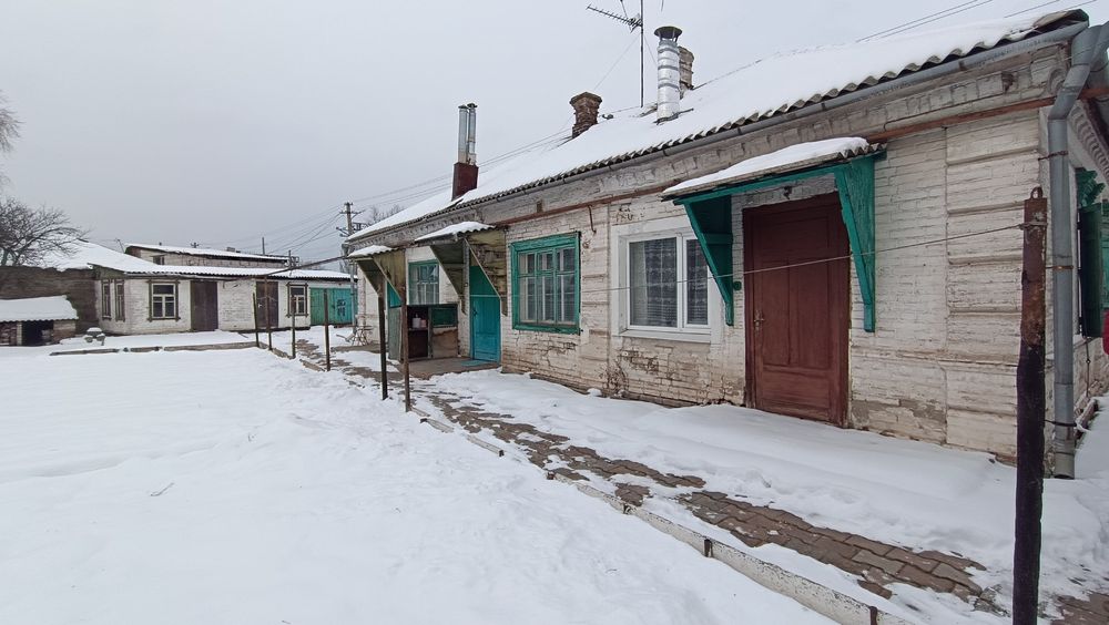 Домовладение под склад, автомойку, сервис, участок 10 соток, заезд