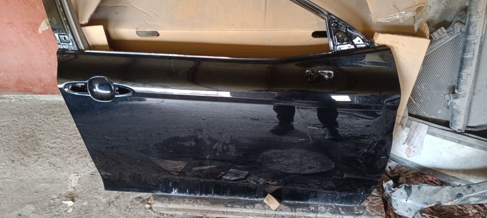 Дверка передня права Тойота Кемрі