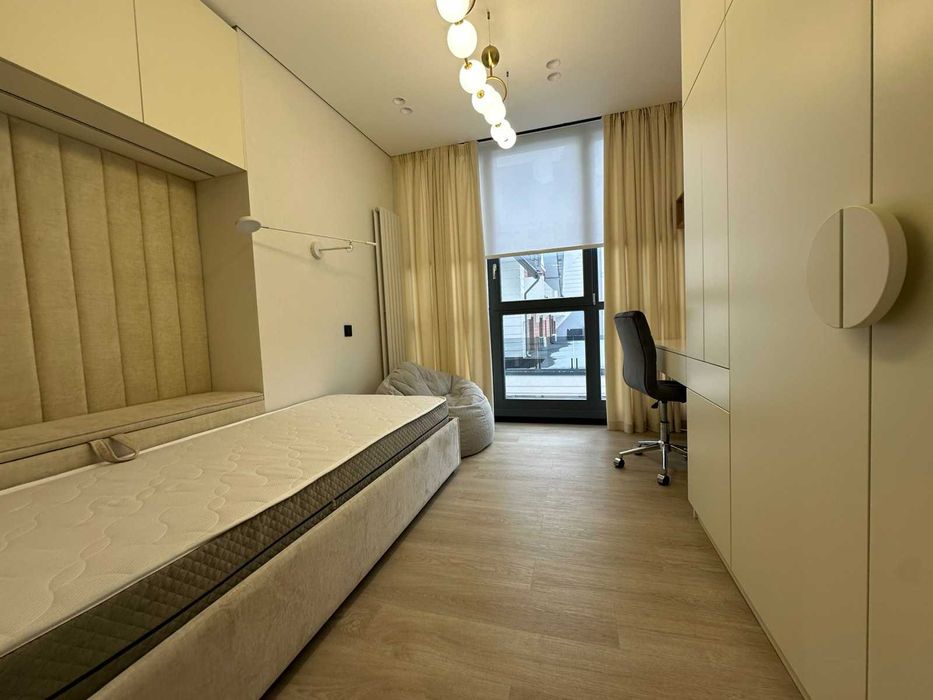 ПРОДАЖ розкішної квартири в КАРПАТАХ м. Яремче .