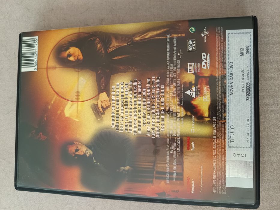 DVD nove vidas   .