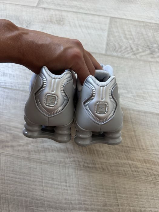 ОРИГІНАЛ Nike shox TL  pule platinum/metalic silver чоловічі кросівки найк шокс тн tn dn r2 95 90