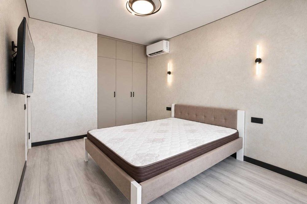 ЖК Централ Парк, Цегельний 18. Оренда 1к квартири, 45 м2.