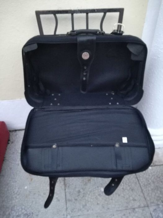 Mala de viagem com rodas troley Alsic International