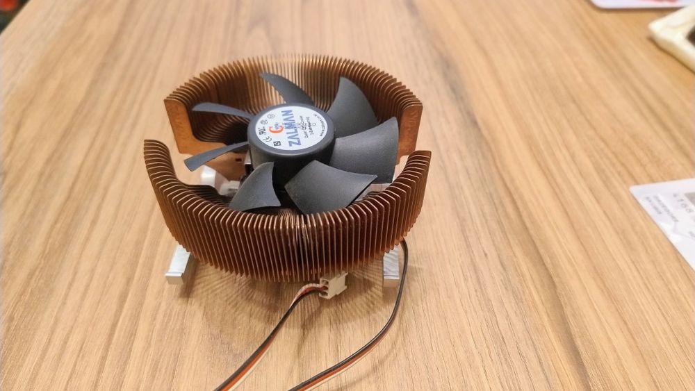 Chłodzenie Zalman pod 478 (Pentium 4) 100% miedziane  retro