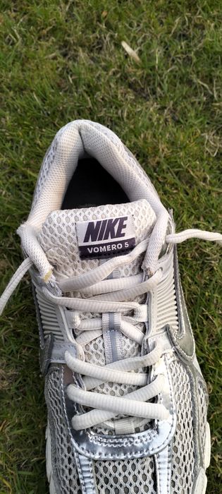 Nike Zoom Vomero – rozmiar 42 | lekkie sneakersy  wygodne na co dzie