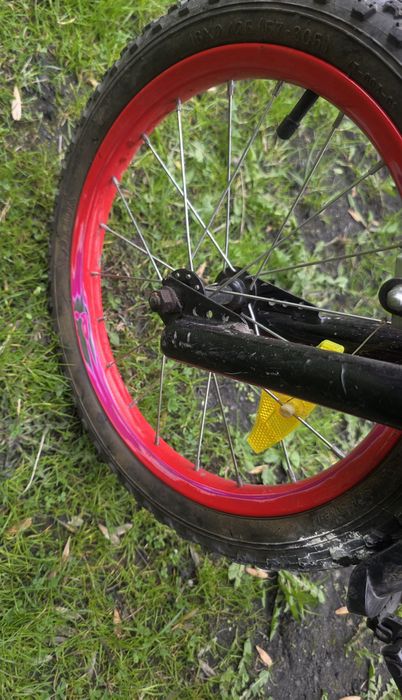 Rower dziecięcy 16 cali Simplebike – Czerwony, z koszyczkiem!