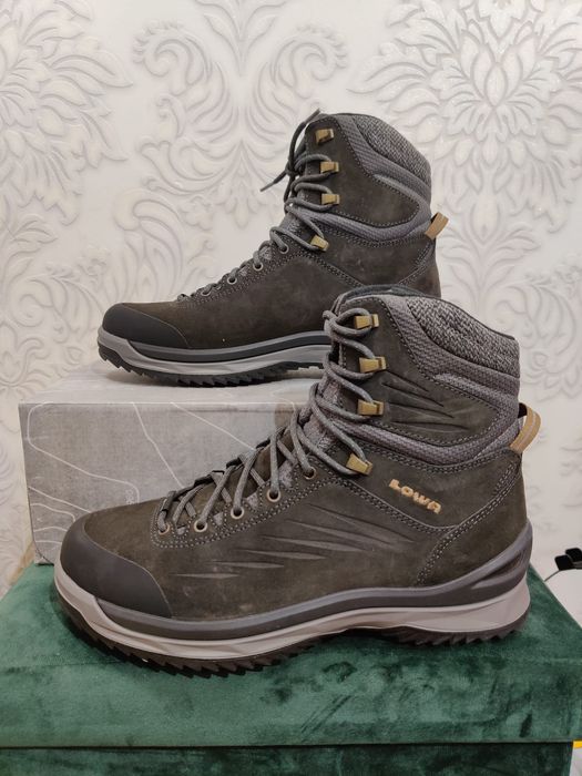 Buty trekkingowe górskie lowa vibram gore tex rozmiar 42