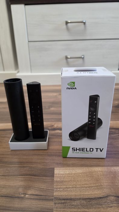 Приставка NVIDIA Shield TV