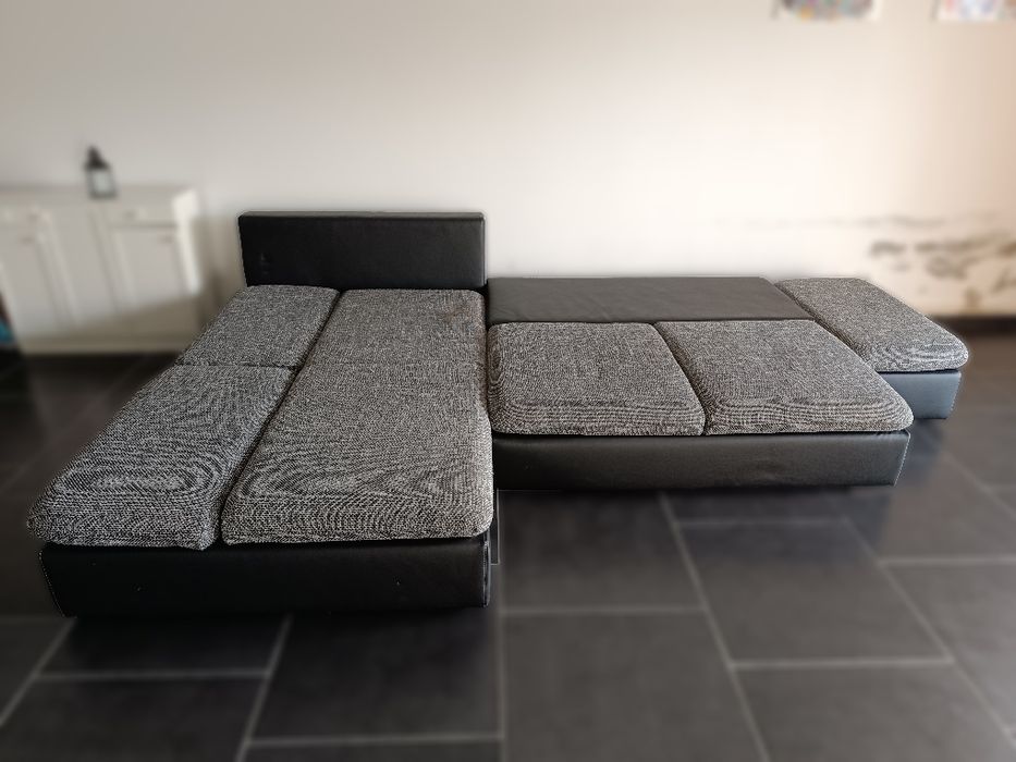 Sofá grande com Chaiselongue em excelente estado